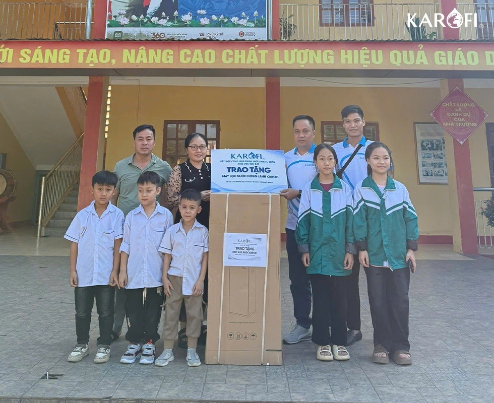 karofi-tang-may-loc-nuoc-cho-cac-truong-hoc-anh-huong-bao-lu-4