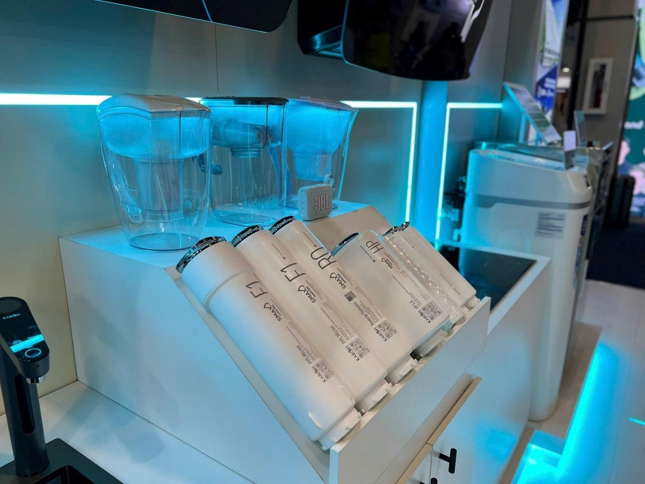 cong-nghe-loi-loc-smax-master-the-he-moi-duoc-karofi-gioi-thieu-tai-trien-lam