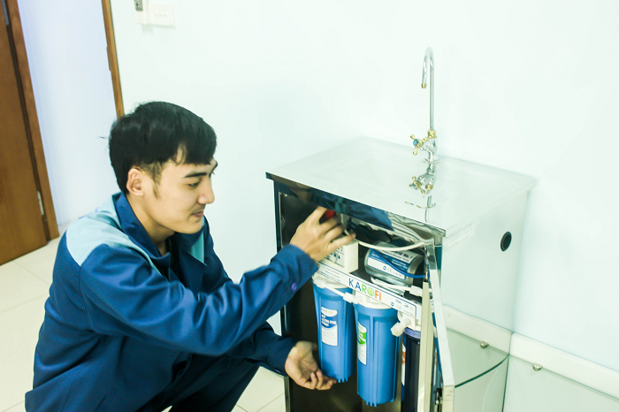 Máy lọc nước thông minh Karofi