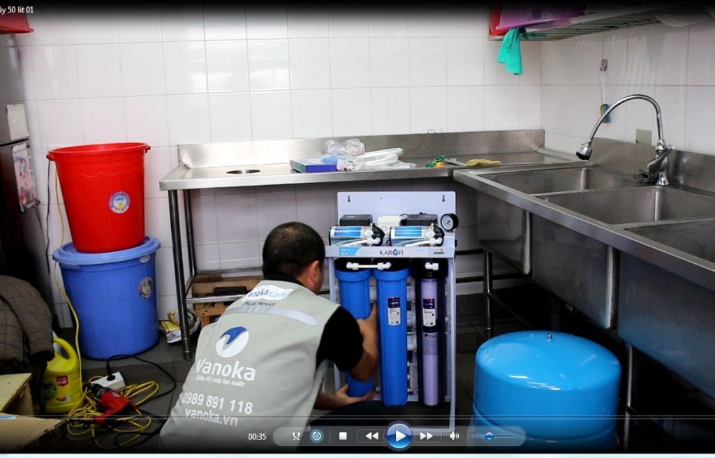 Máy lọc nước thông minh Karofi