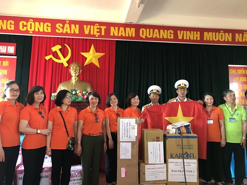 KAROFI-TANG-NUOC-TINH-KHIET-TOI-DAO-TRUONG-SA