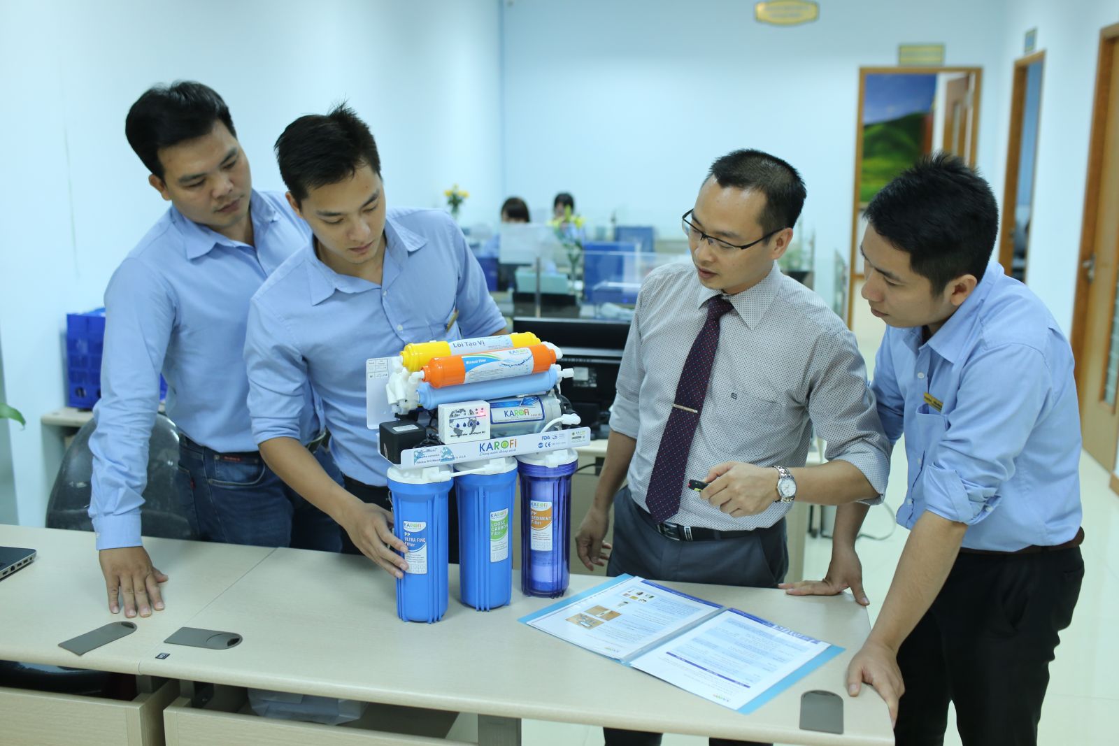 Máy lọc nước thông minh Karofi