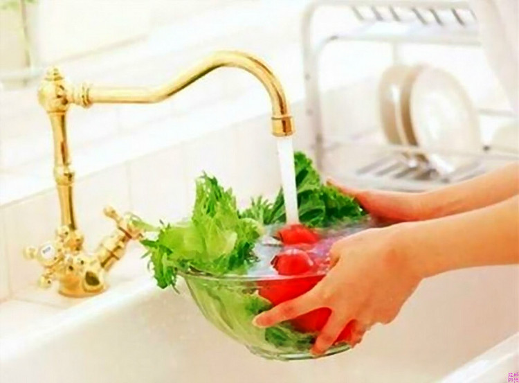 Máy lọc nước thông minh Karofi