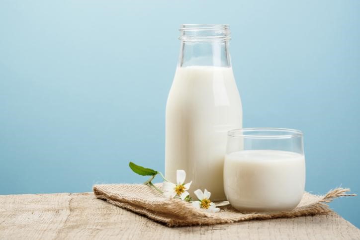 Sữa giúp chữa hết cay nhanh chóng